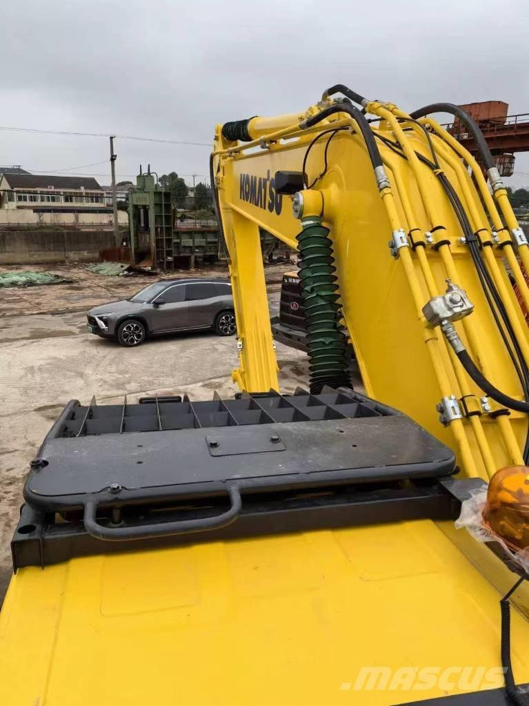 Komatsu PC 220 LC-8 Excavadoras de cadenas