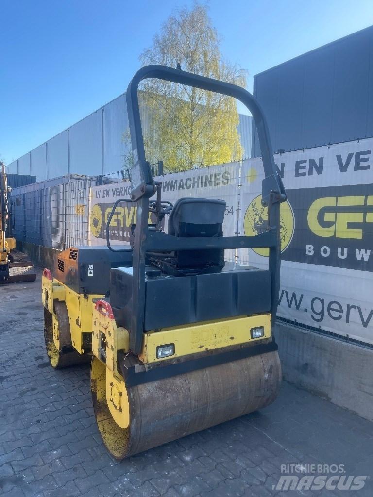 Bomag BW 138 AD Rodillos de doble tambor