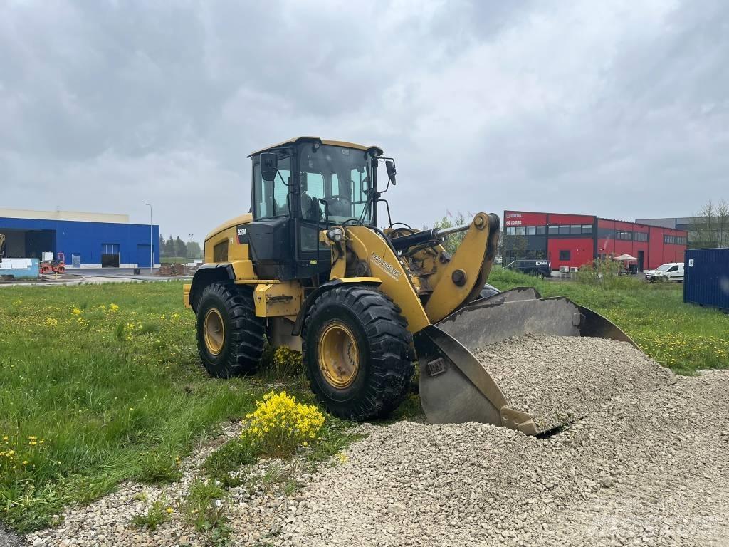 CAT 926M Cargadoras sobre ruedas