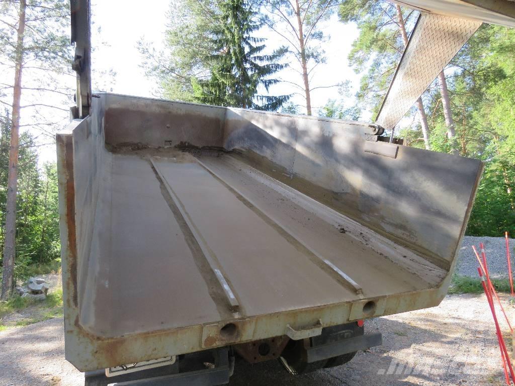 Sisu SR 300 Camiones bañeras basculantes o volquetes