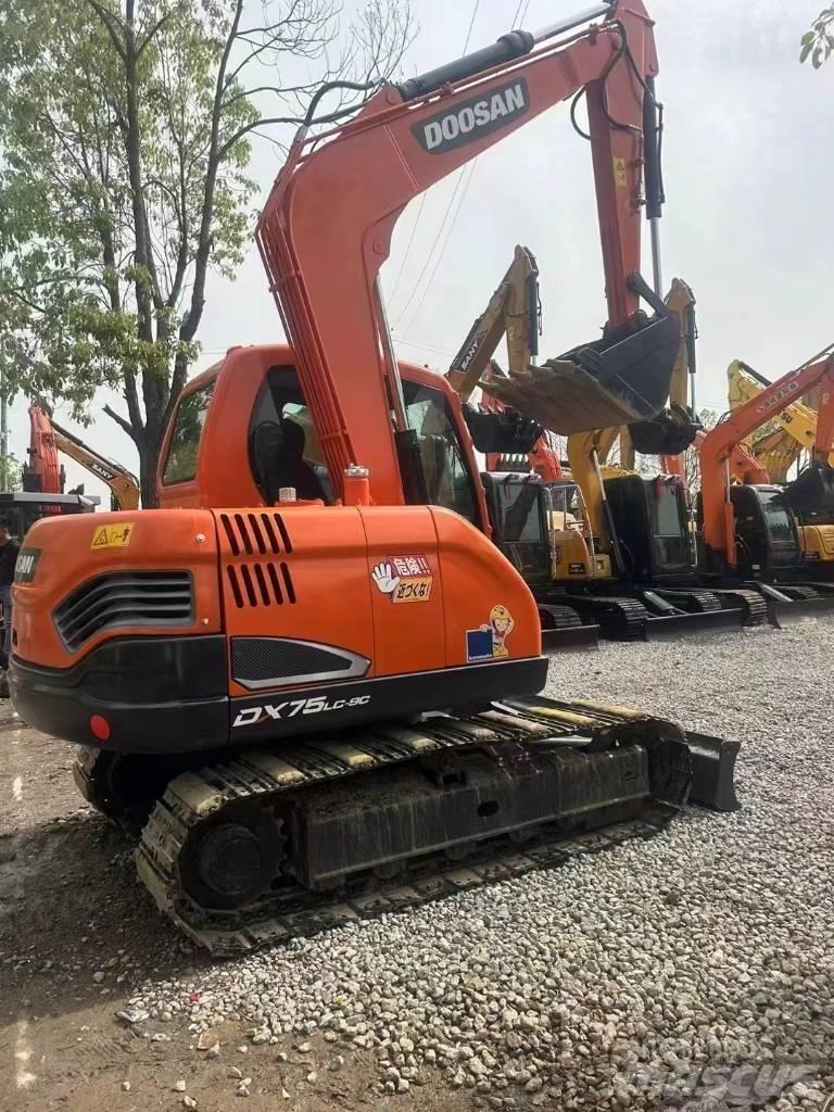 Doosan DX 75LC-9 C Mini excavadoras < 7t