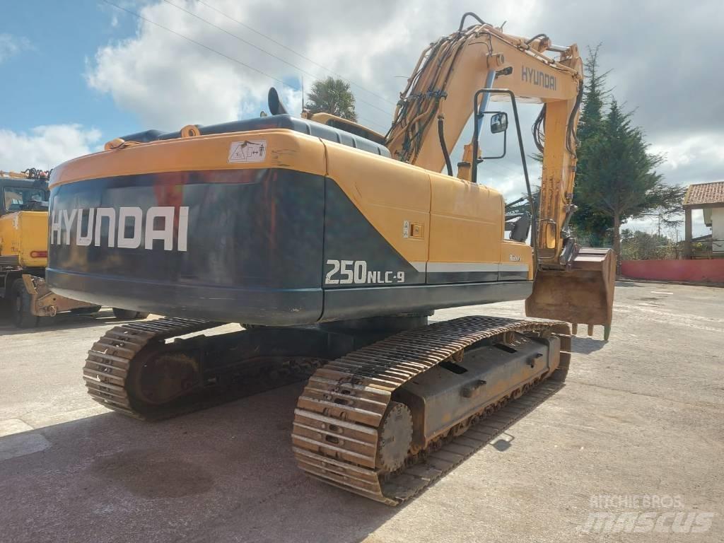 Hyundai R 250 -9 Excavadoras de cadenas