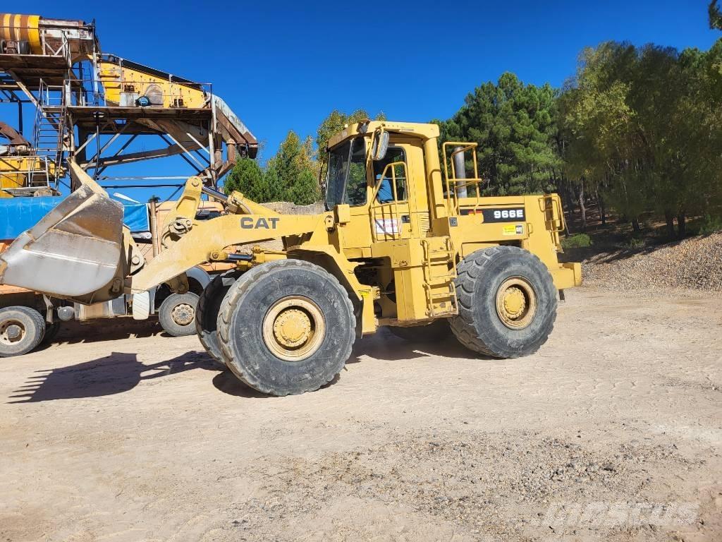 CAT 966E Cargadoras sobre ruedas