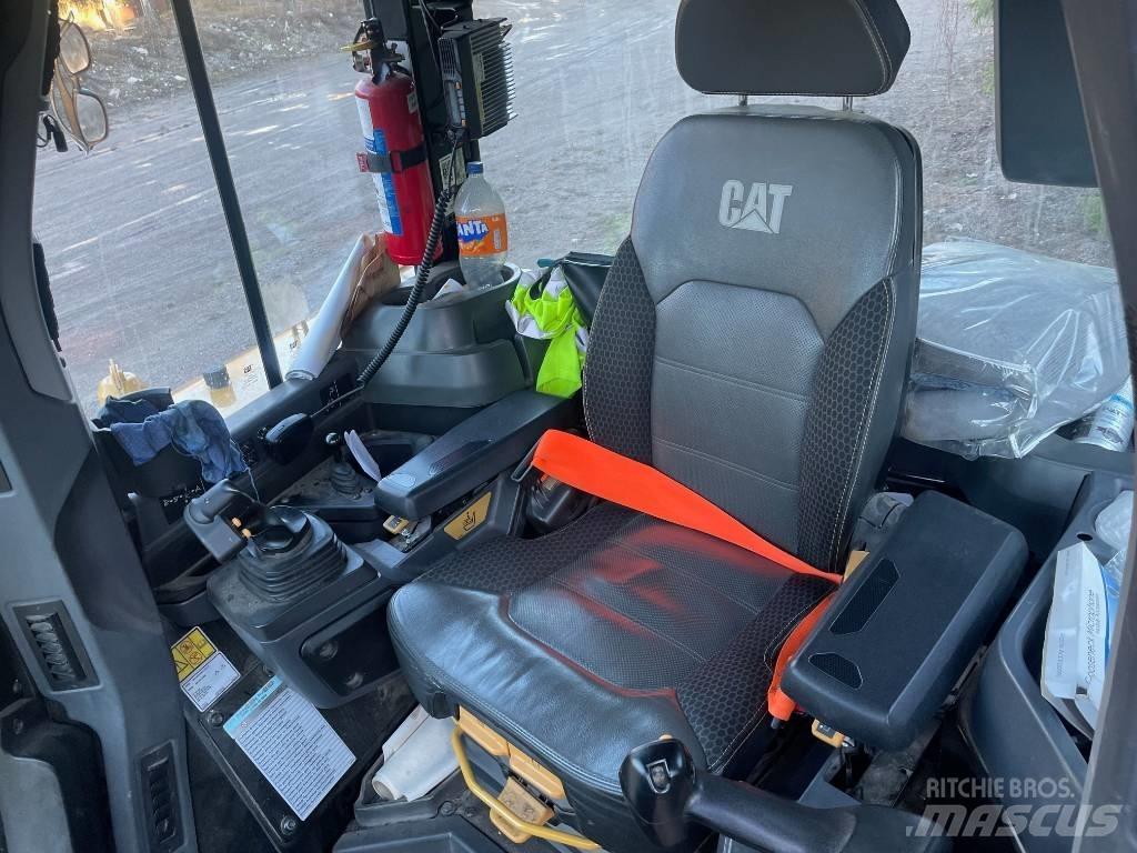 CAT D 6 XE LGP Buldozer sobre oruga