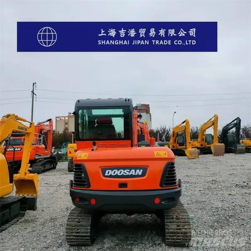 Doosan DX 60-9C Mini excavadoras < 7t
