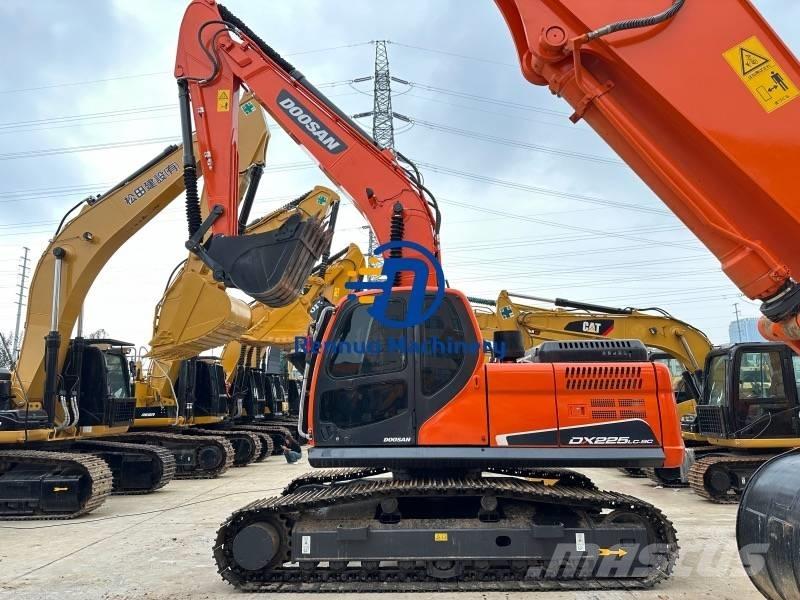 Doosan DX 225 LC-9C Excavadoras de cadenas