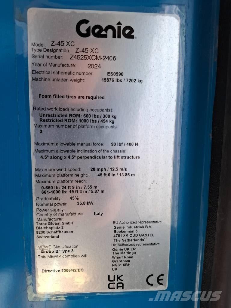 Genie Z45XC Plataforma de trabajo articulada