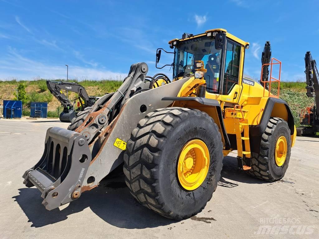 Volvo L 220 H Cargadoras sobre ruedas