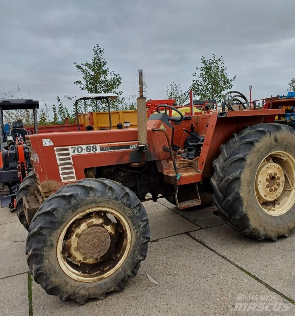 Fiatagri 70-88 Tractores