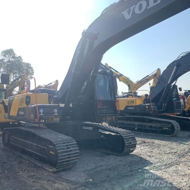 Volvo EC 240 Excavadoras de cadenas