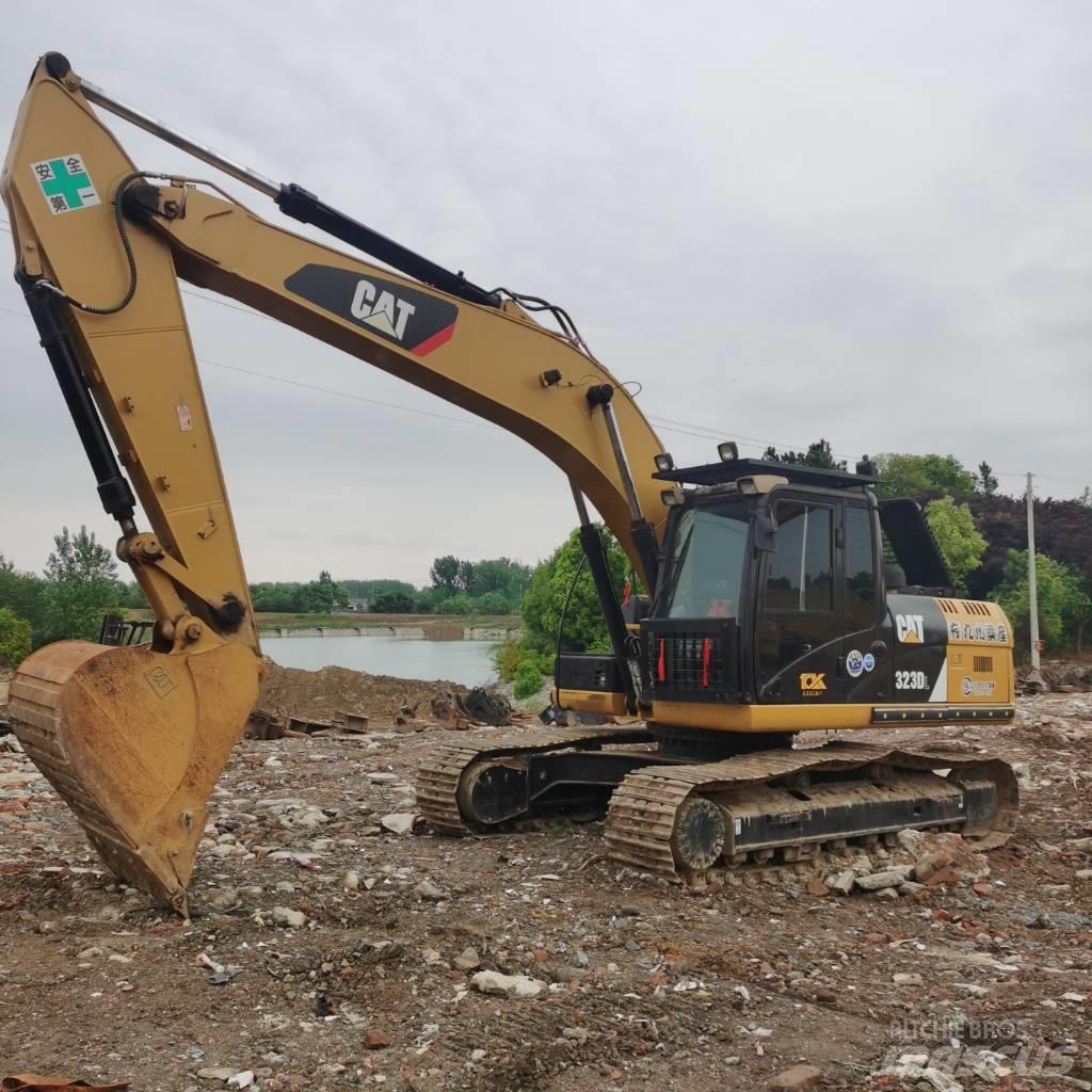 CAT 323DL Excavadoras de cadenas