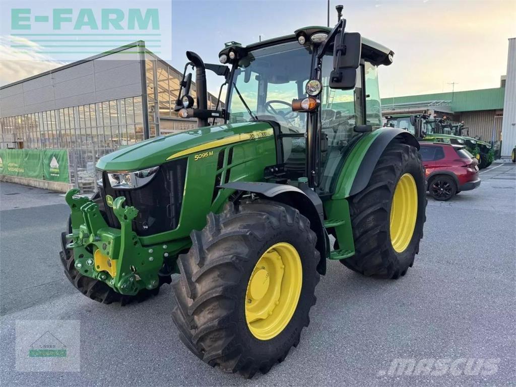 John Deere 5095 m Tractores