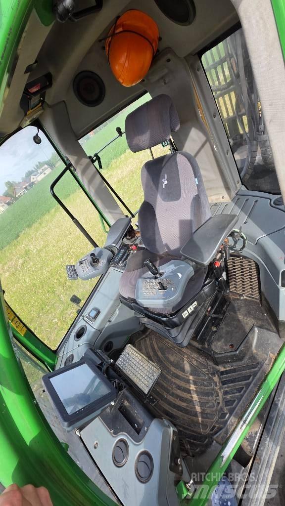 John Deere 1210 E Autocargadoras
