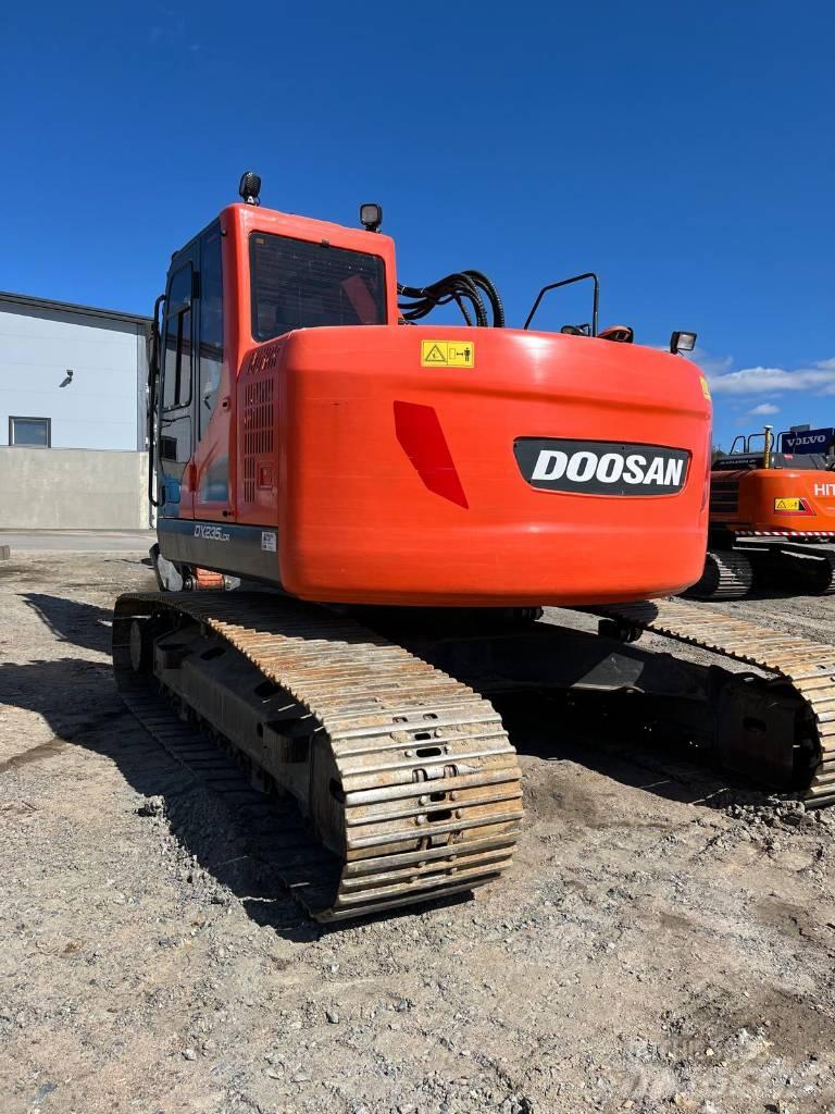 Doosan DX 235 LCR Excavadoras de cadenas