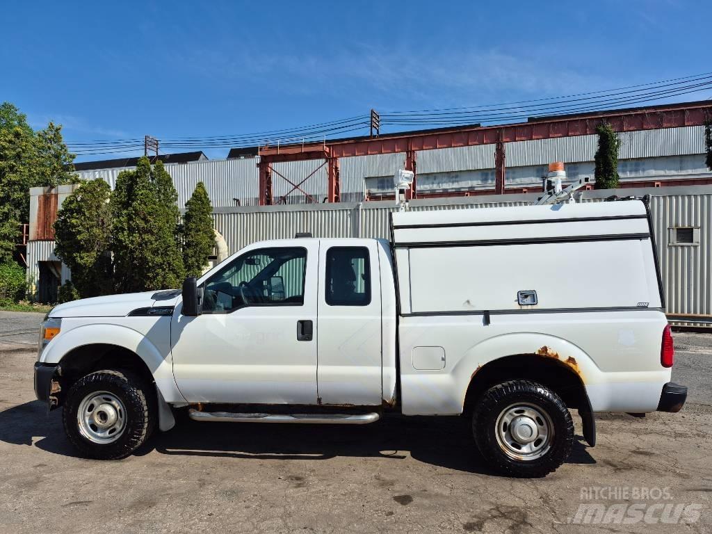 Ford F 250 Furgonetas caja abierta