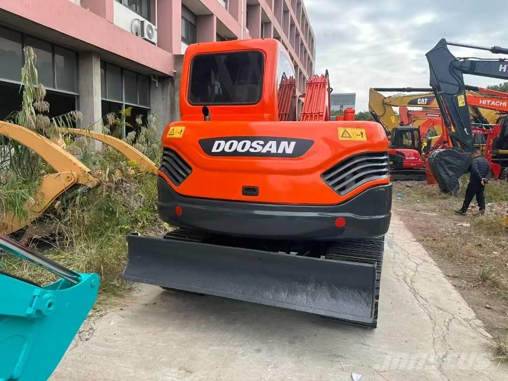 Doosan DX 75-9 C Excavadoras de cadenas
