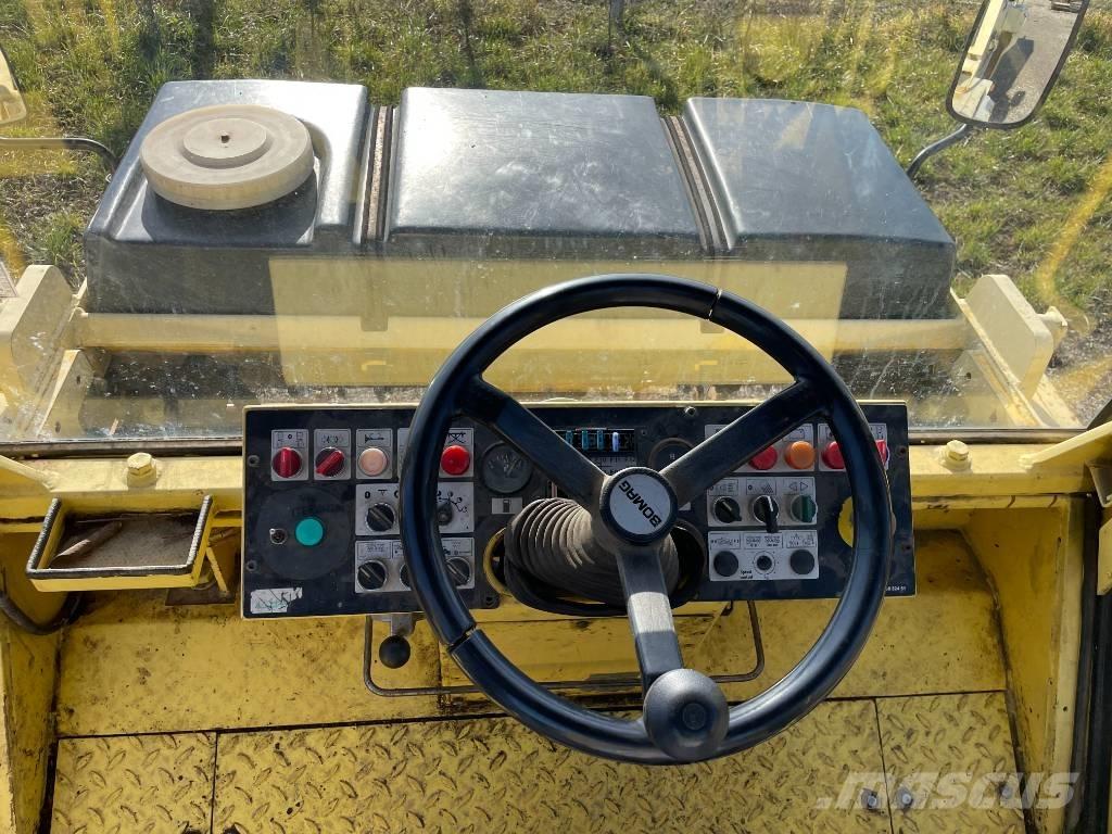 Bomag BW 154 AD-2 Rodillos de doble tambor