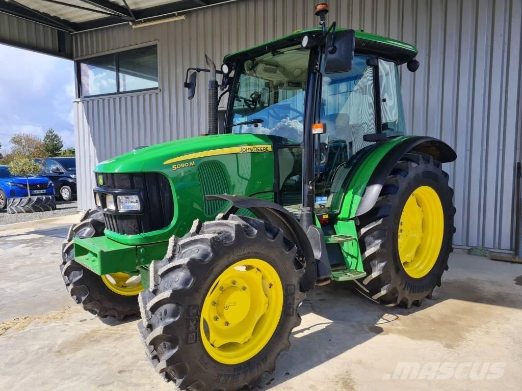 John Deere 5090 M Tractores