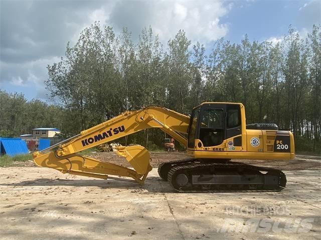 Komatsu PC200-8 Excavadoras de cadenas