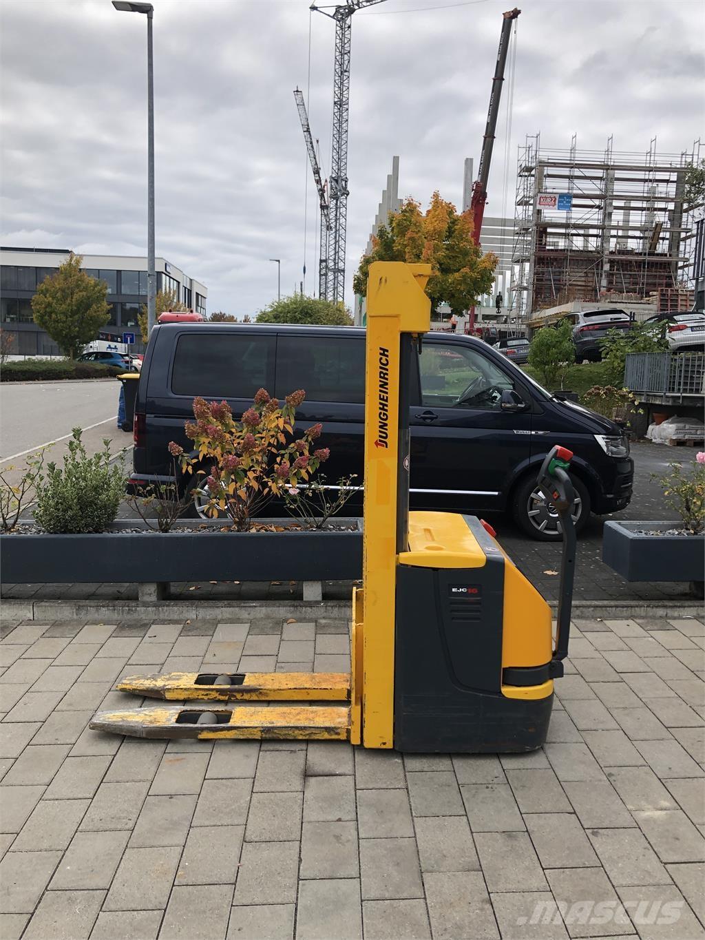 Jungheinrich EJC16 Apiladores eléctricos autopropulsados