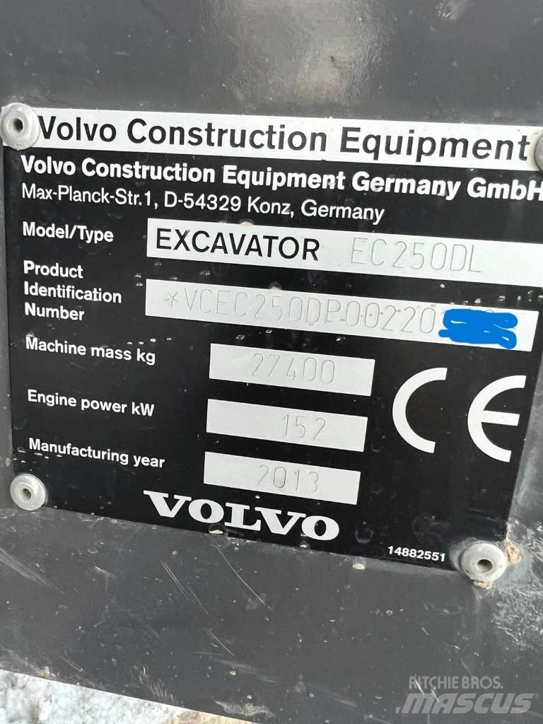 Volvo EC 250 D L Excavadoras de cadenas