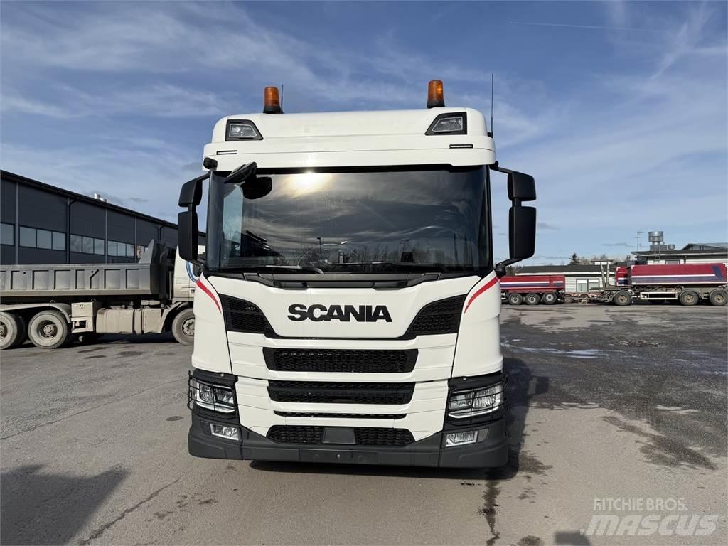 Scania P 360 6X2 Camiones chasis