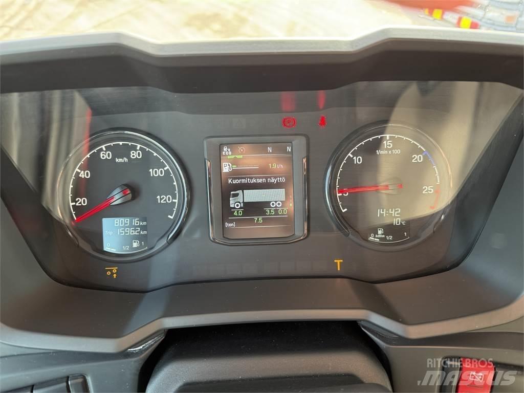 Scania P 360 6X2 Camiones chasis