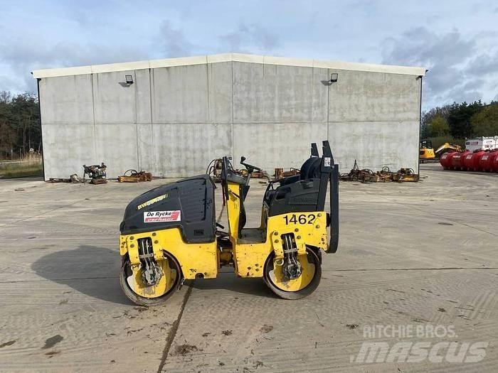 Bomag BW 80 AD-5 Rodillos de doble tambor
