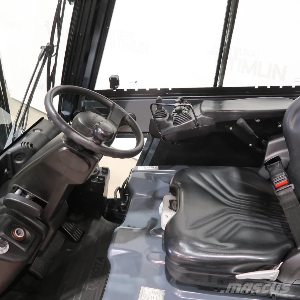 Toyota 8FBE18T Carretillas de horquilla eléctrica