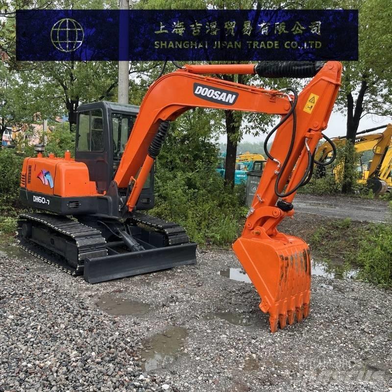 Doosan DH 60-7 Mini excavadoras < 7t