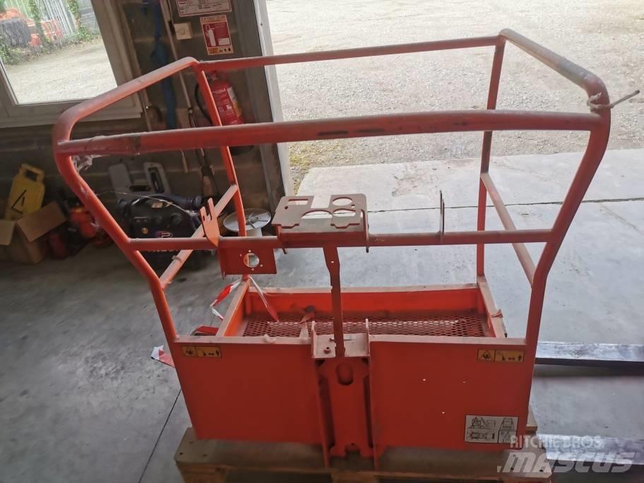 JLG Toucan 10 E Plataformas y cucharones