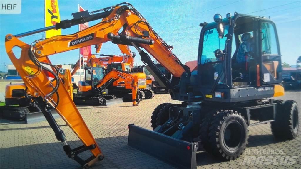 Develon DX100W-7 Excavadoras de ruedas