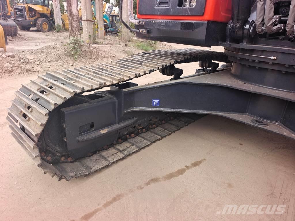 Doosan DX225LC Excavadoras de cadenas