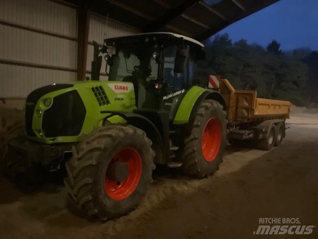 CLAAS ARION 650 cis + Tractores