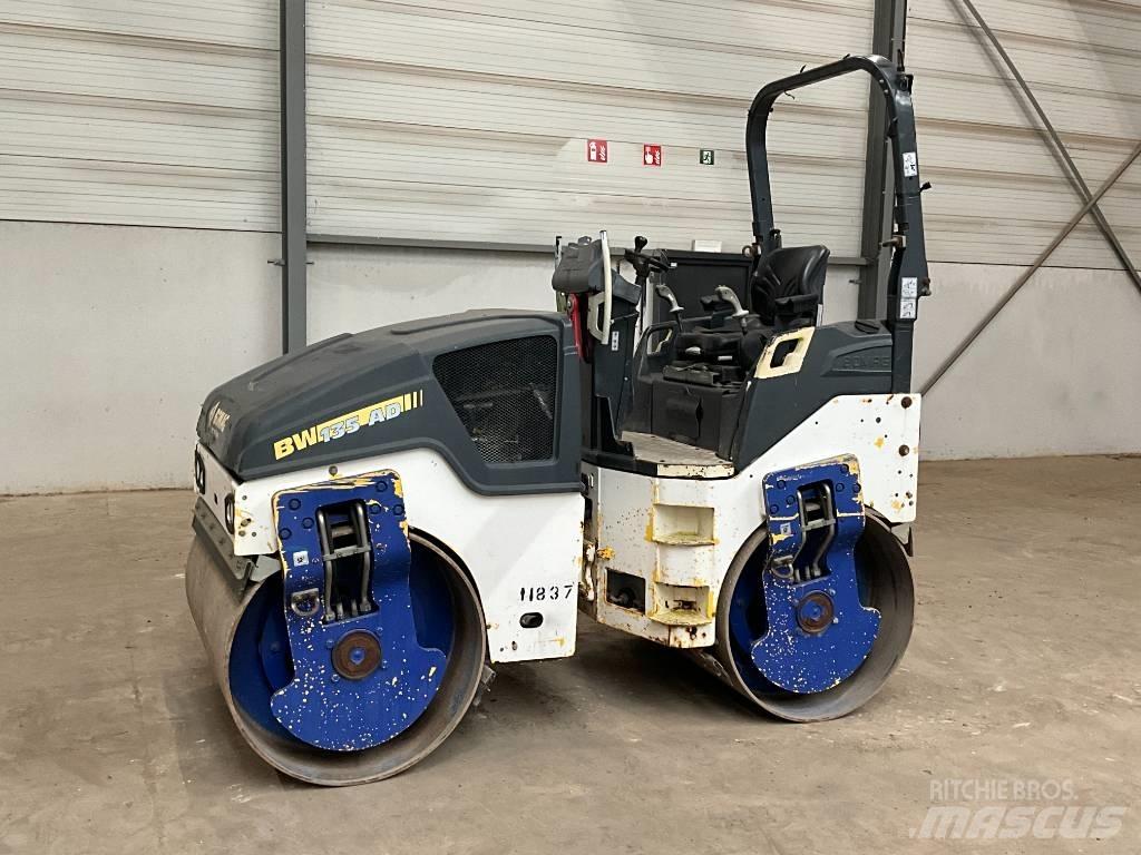 Bomag BW 135 AD-5 Rodillos de doble tambor