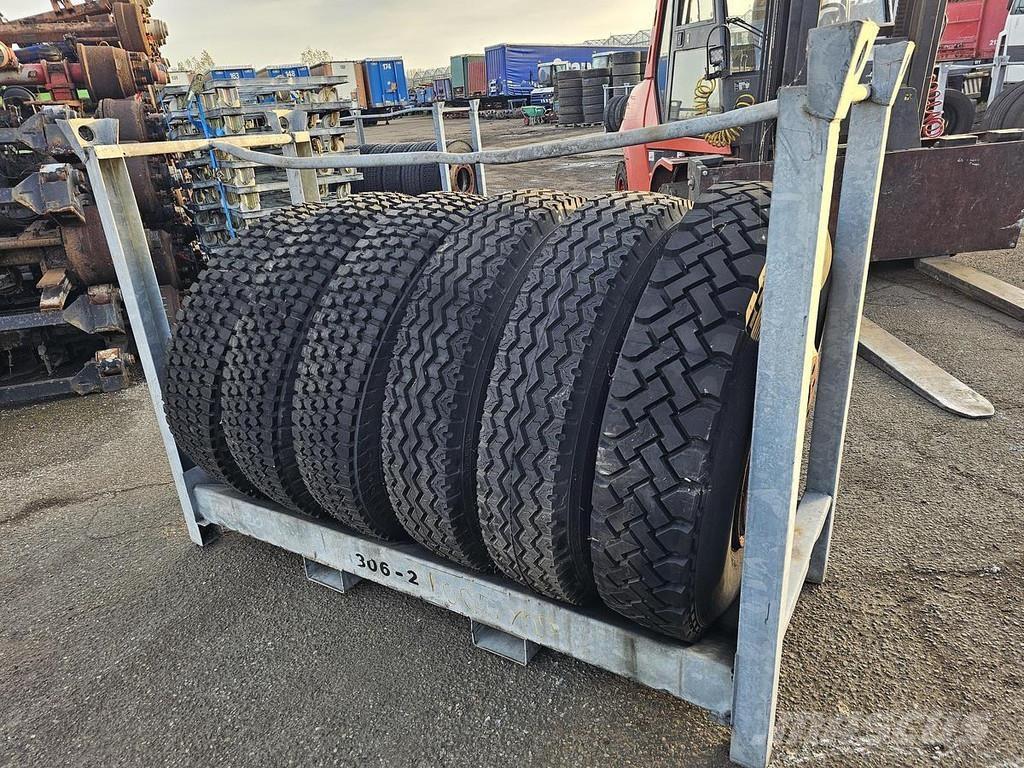  Several 1000 X 20 Sin carrozar