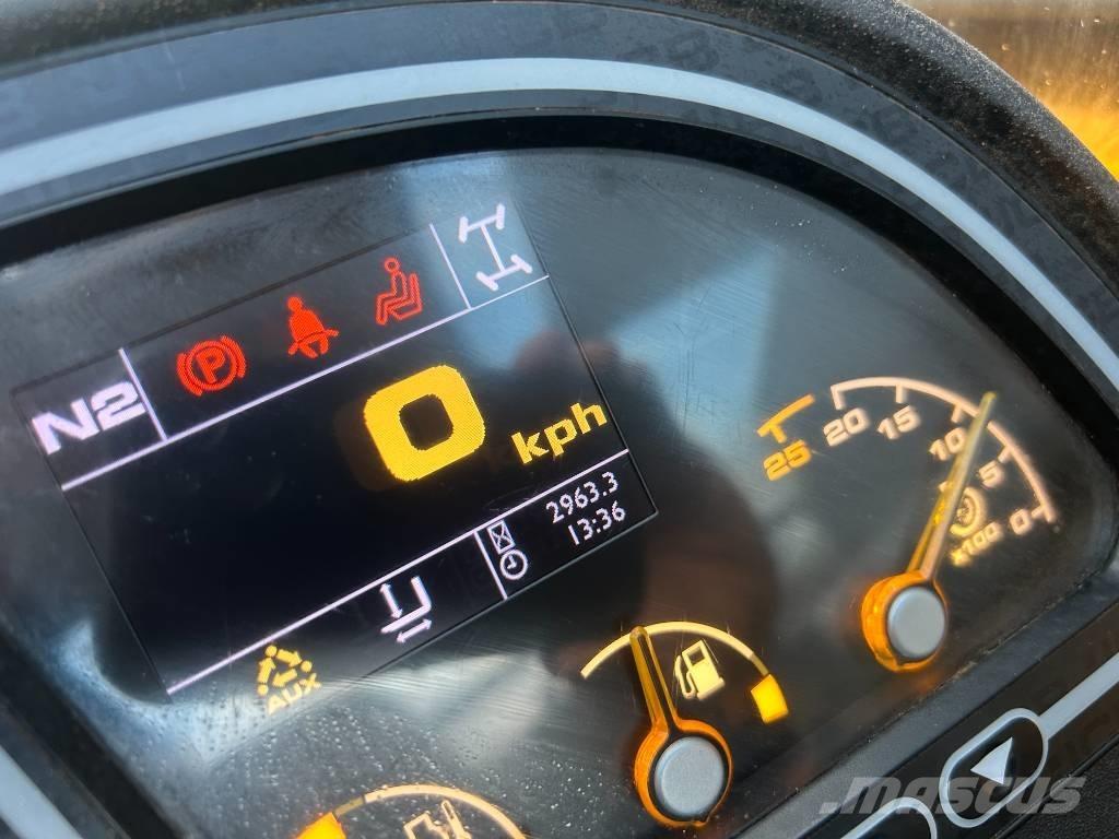 JCB 540-140 Hi Viz Carretillas telescópicas