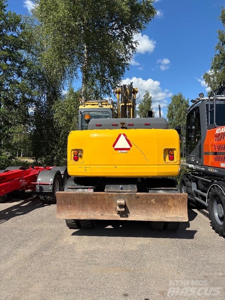 Komatsu PW 140-7 Excavadoras de ruedas