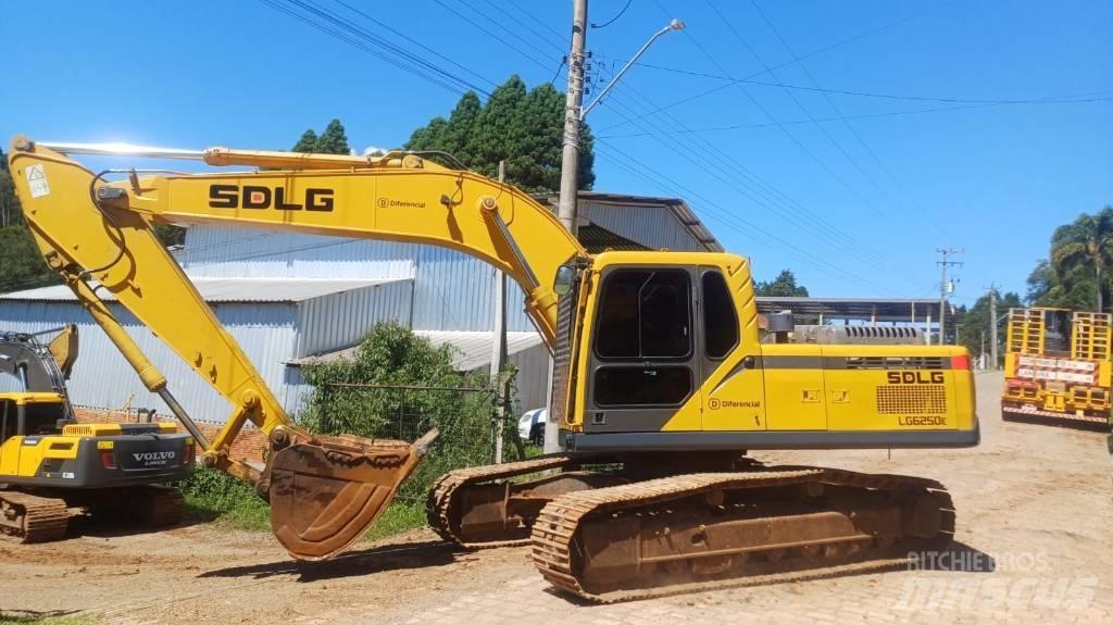 SDLG LG 6250 E Excavadoras de cadenas