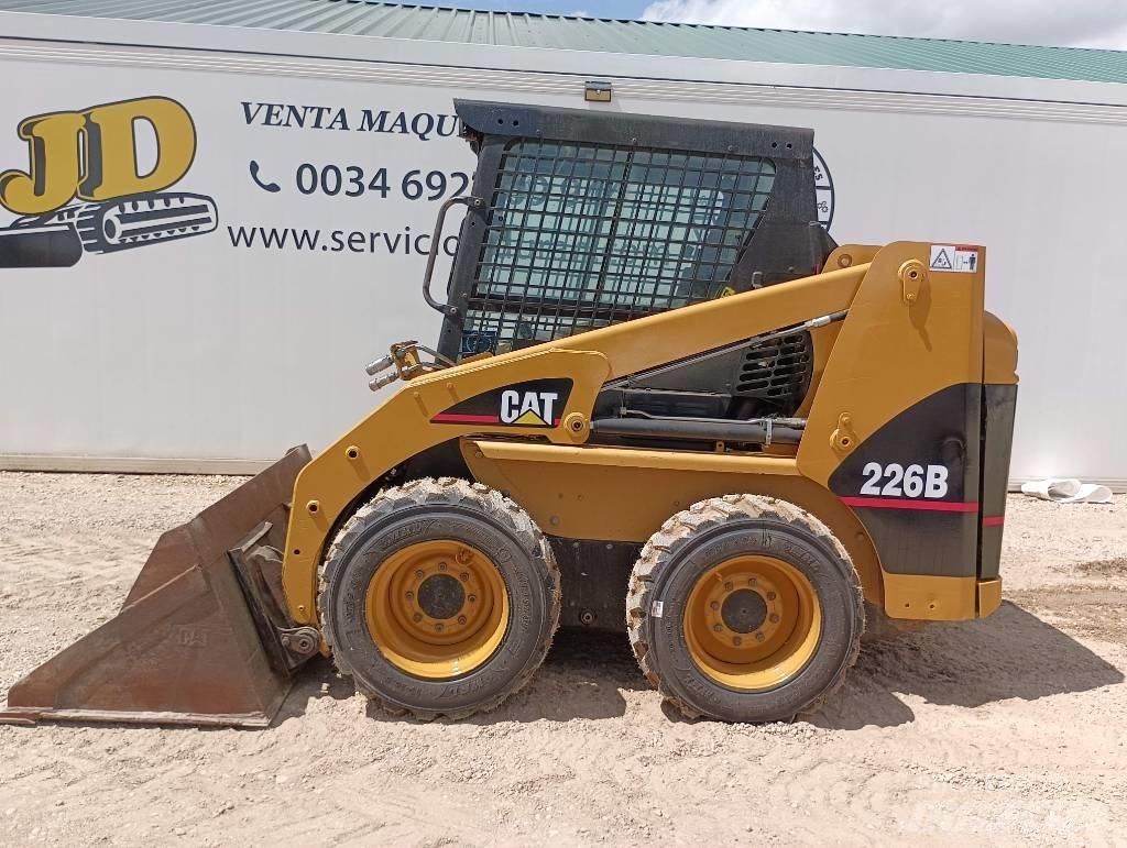 CAT 226 B Minicargadoras