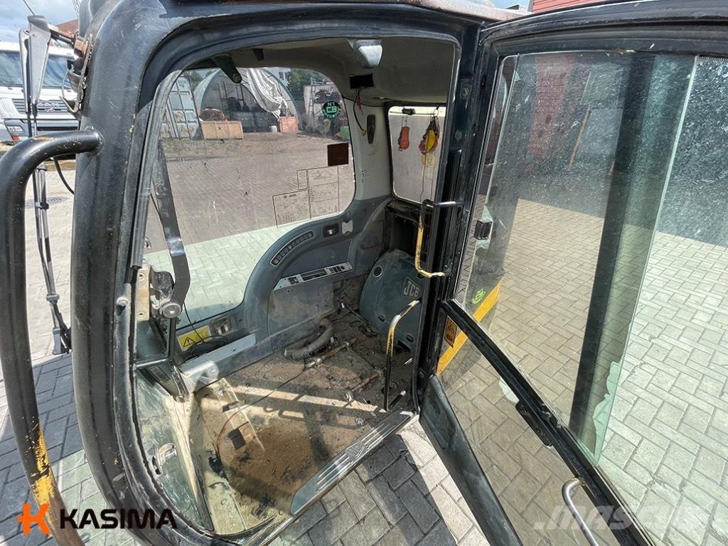 JCB JS130 Cabin Cabinas e interior