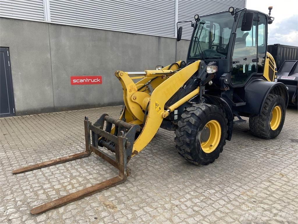 Komatsu WA100-7 Cargadoras multifunción