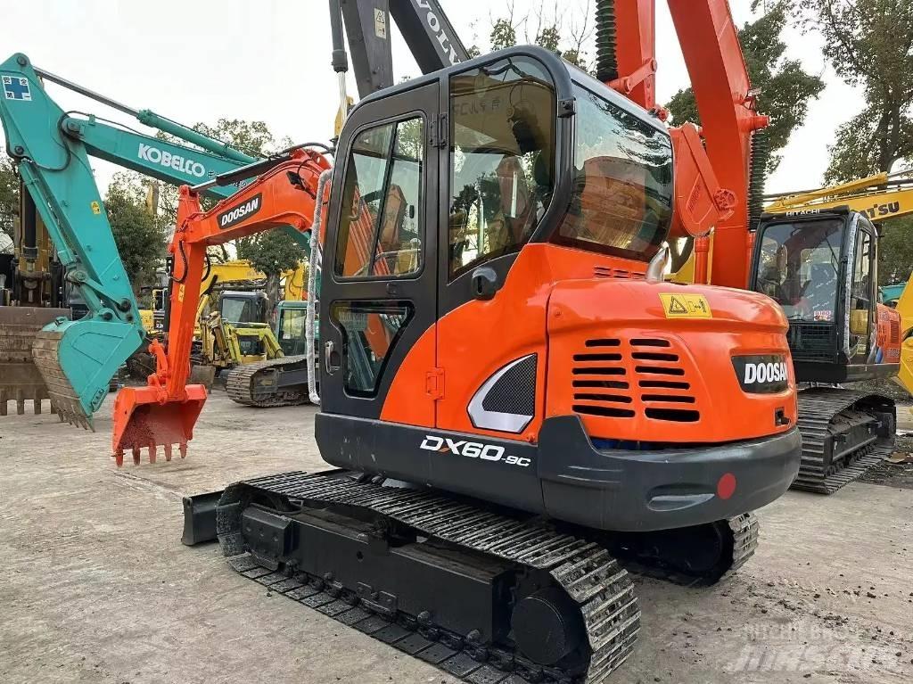 Doosan DX 60-9C Mini excavadoras < 7t