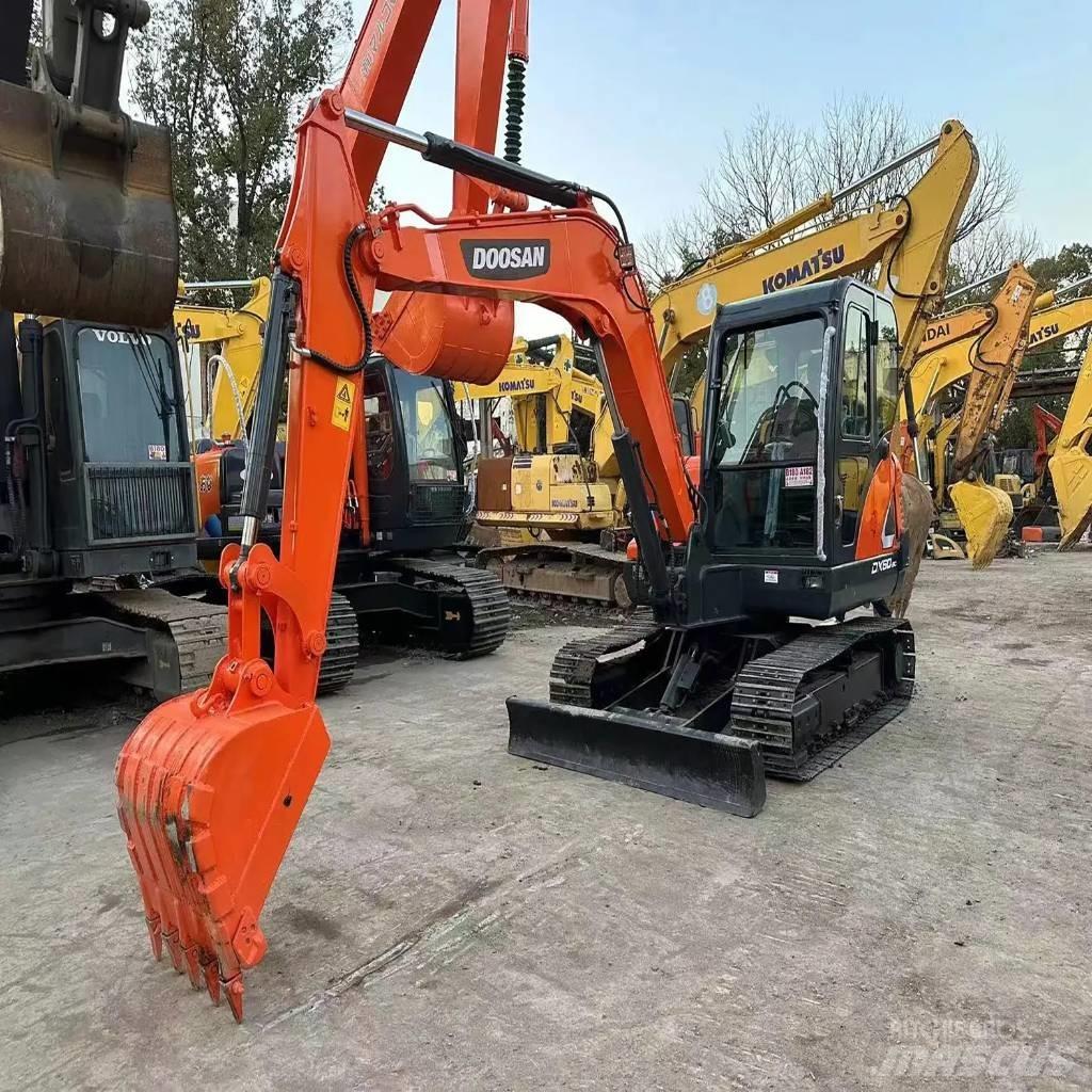 Doosan DX 60-9C Mini excavadoras < 7t