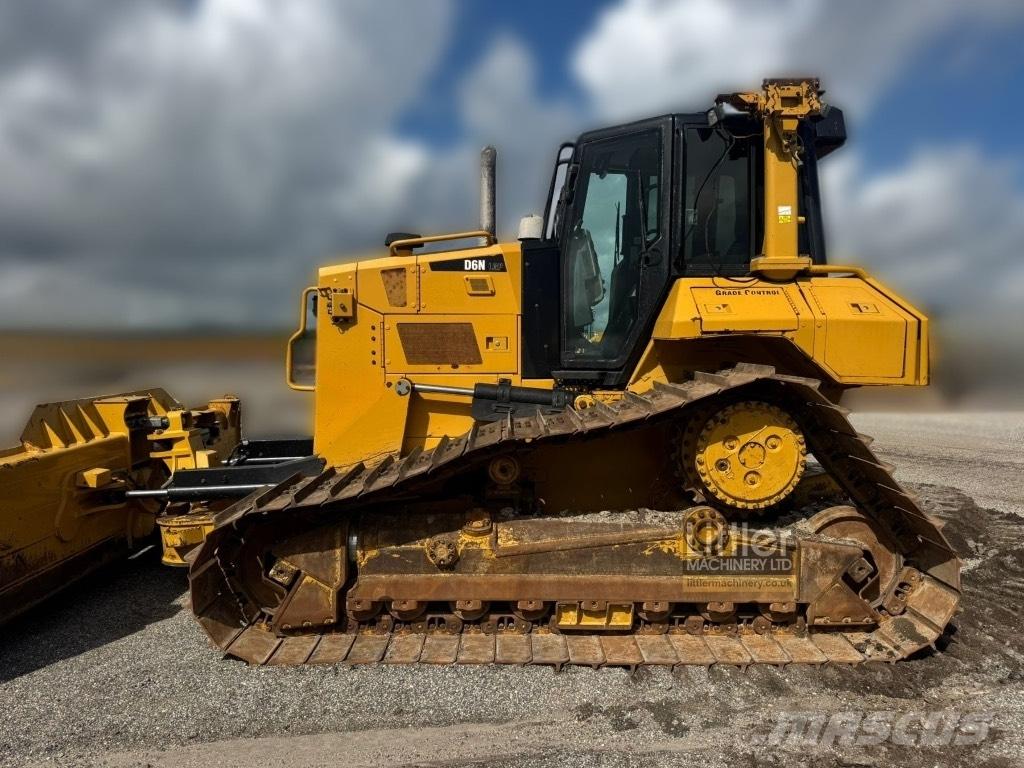 CAT D 6 N LGP Buldozer sobre oruga
