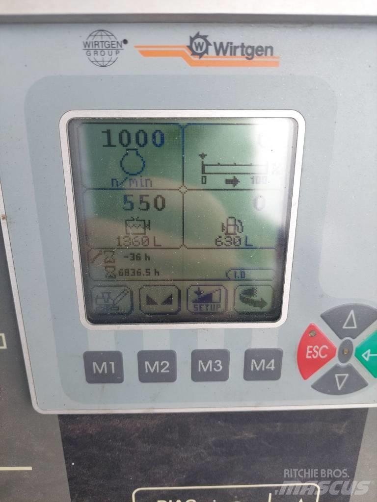 Wirtgen W 100 F Máquinas moledoras de asfalto en frío