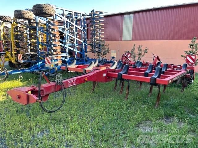 Horsch Tiger 4 AS Chisel