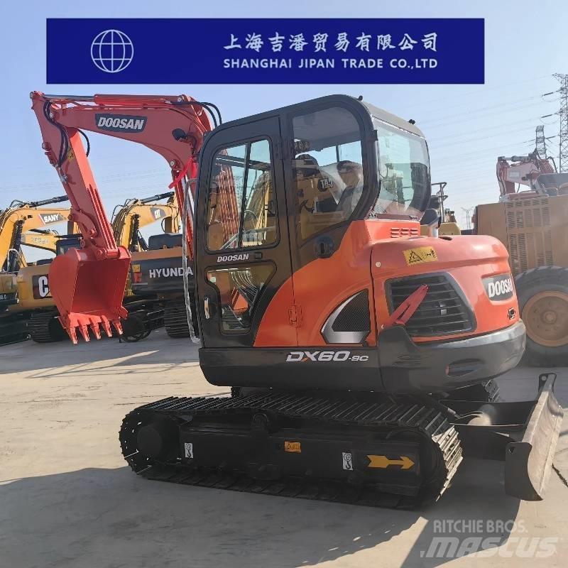 Doosan DX 60 Excavadoras de cadenas