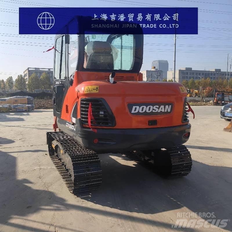 Doosan DX 60 Excavadoras de cadenas