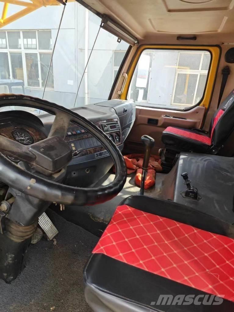 XCMG QY 70 K Grúas autopropulsadas